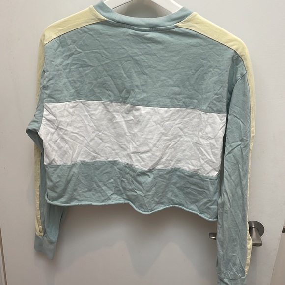 tna aritzia colour block long sleeve - Picture 2 of 3